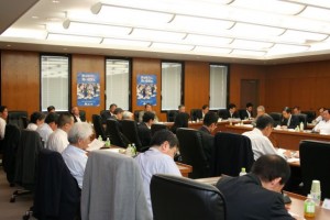 税制委員会